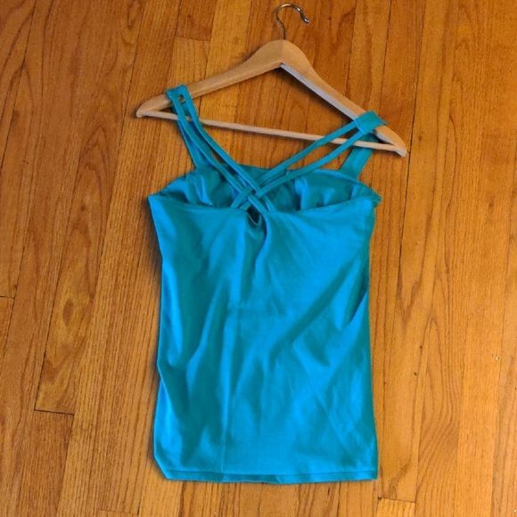 Like NEW Express Sexy Stretch Teal Strappy Women's Top with shelf bra - Picture 5 of 9